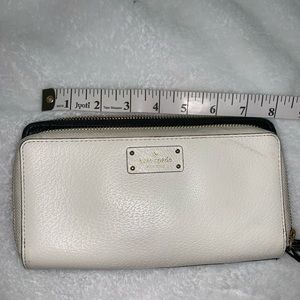 Kate Spade Travel Wallet